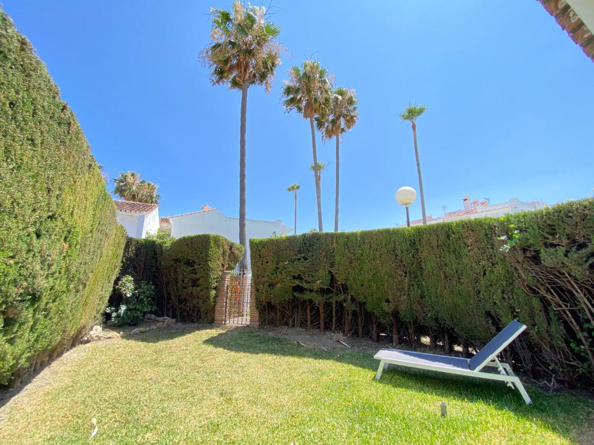 Townhouse W/Sea View & Garden Estepona Exterior foto