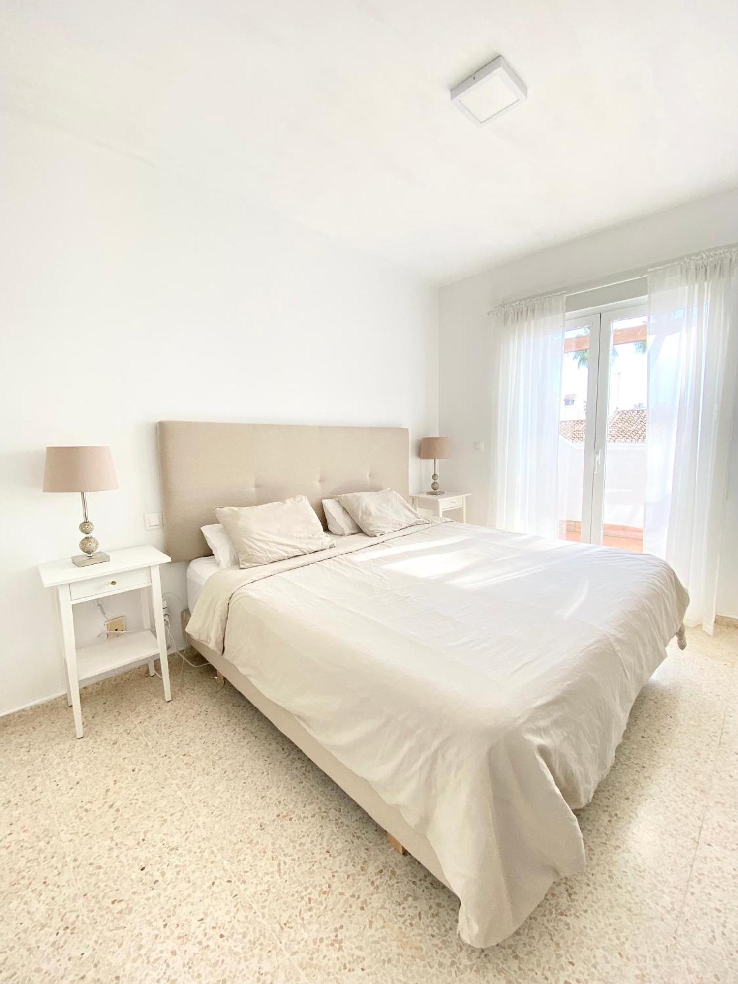 Townhouse W/Sea View & Garden Estepona Exterior foto