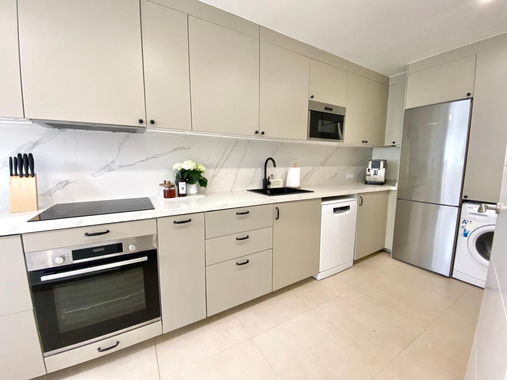 Townhouse W/Sea View & Garden Estepona Exterior foto